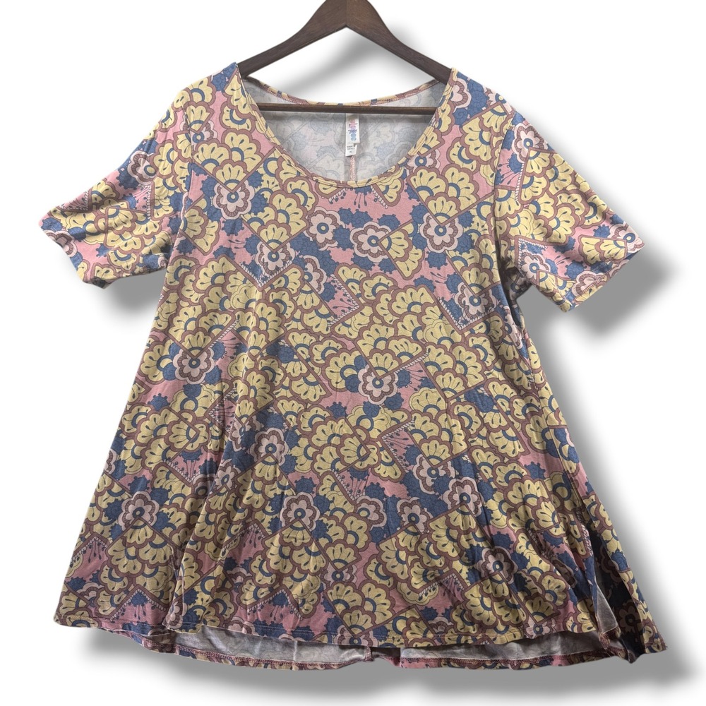 LuLaRoe Perfect T Tunic XL Pink Yellow Blue Floral Fan Geometric Short Sleeve